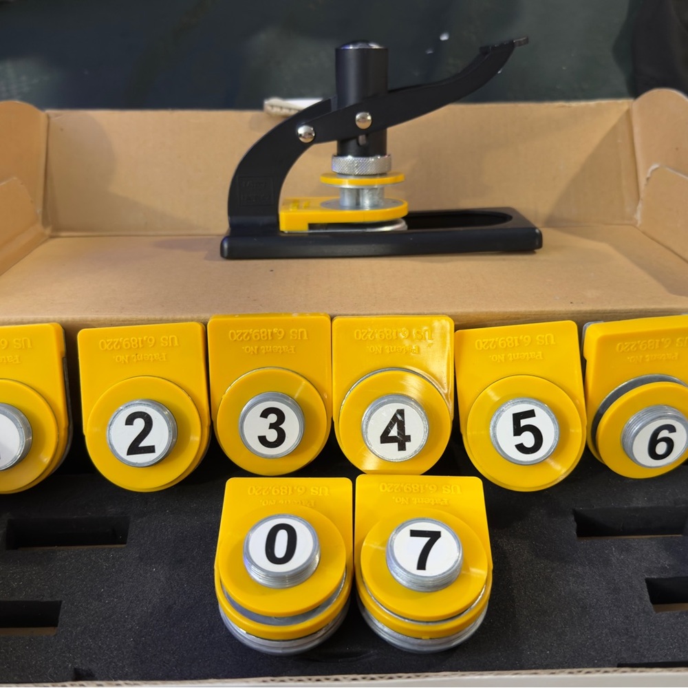 eA-Zy Punch Personal Die Cutting System – Complete 7/8” Font SetAdept Innovation